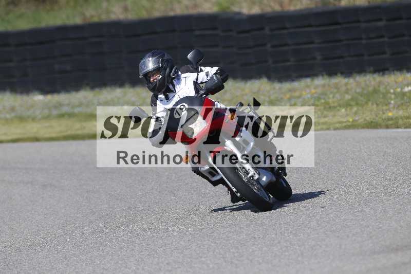 /01 02.04.2026 MAZ ADR/Gruppe gelb Gruppe gruen/19